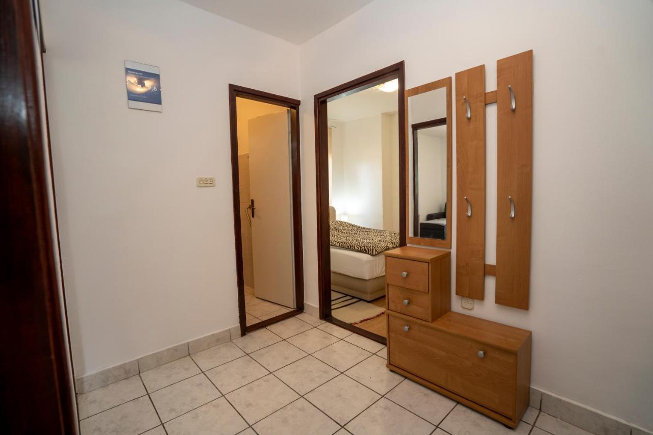 Apartman Curcic Knin Eksteriør bilde